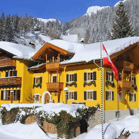 Chalet Brunnenhof 장크트안톤암아를베르크 외부 사진