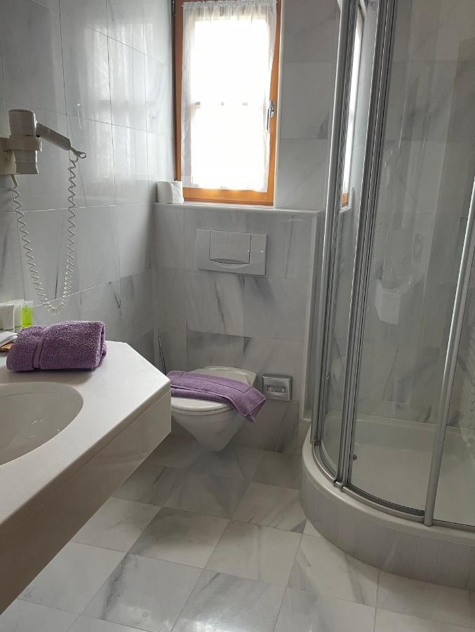 Chalet Brunnenhof 장크트안톤암아를베르크 외부 사진