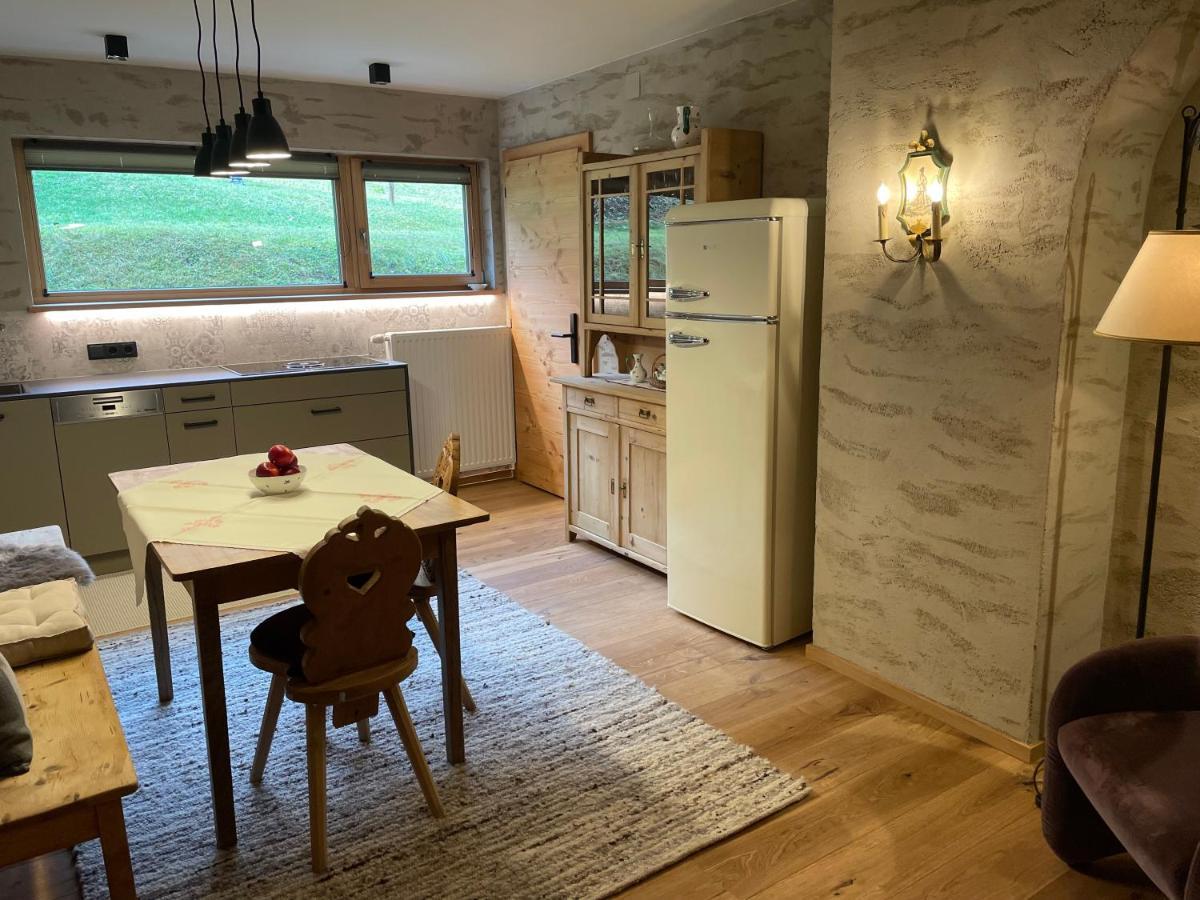 Chalet Brunnenhof 장크트안톤암아를베르크 외부 사진