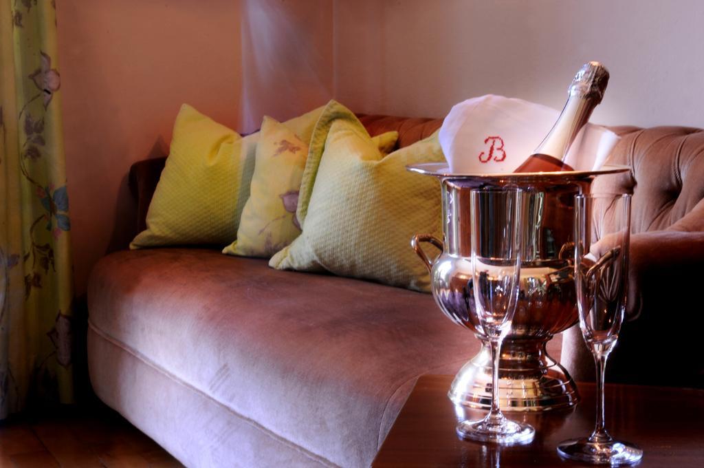 Chalet Brunnenhof 장크트안톤암아를베르크 외부 사진